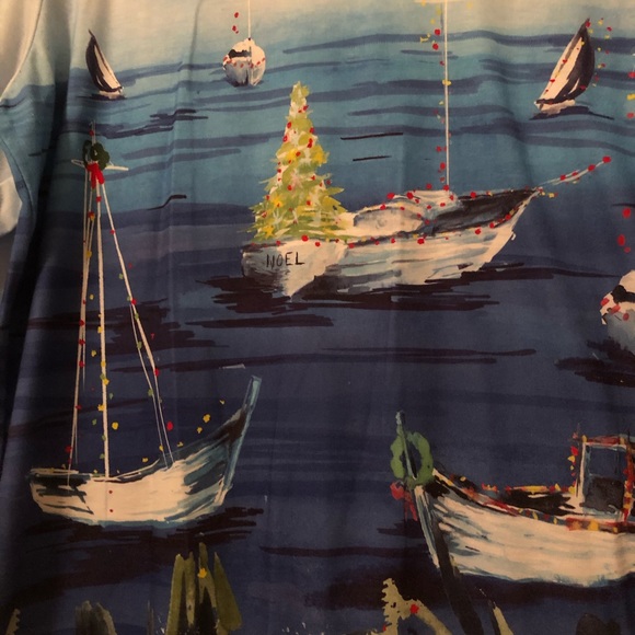 Holiday shirt - Picture 2 of 2